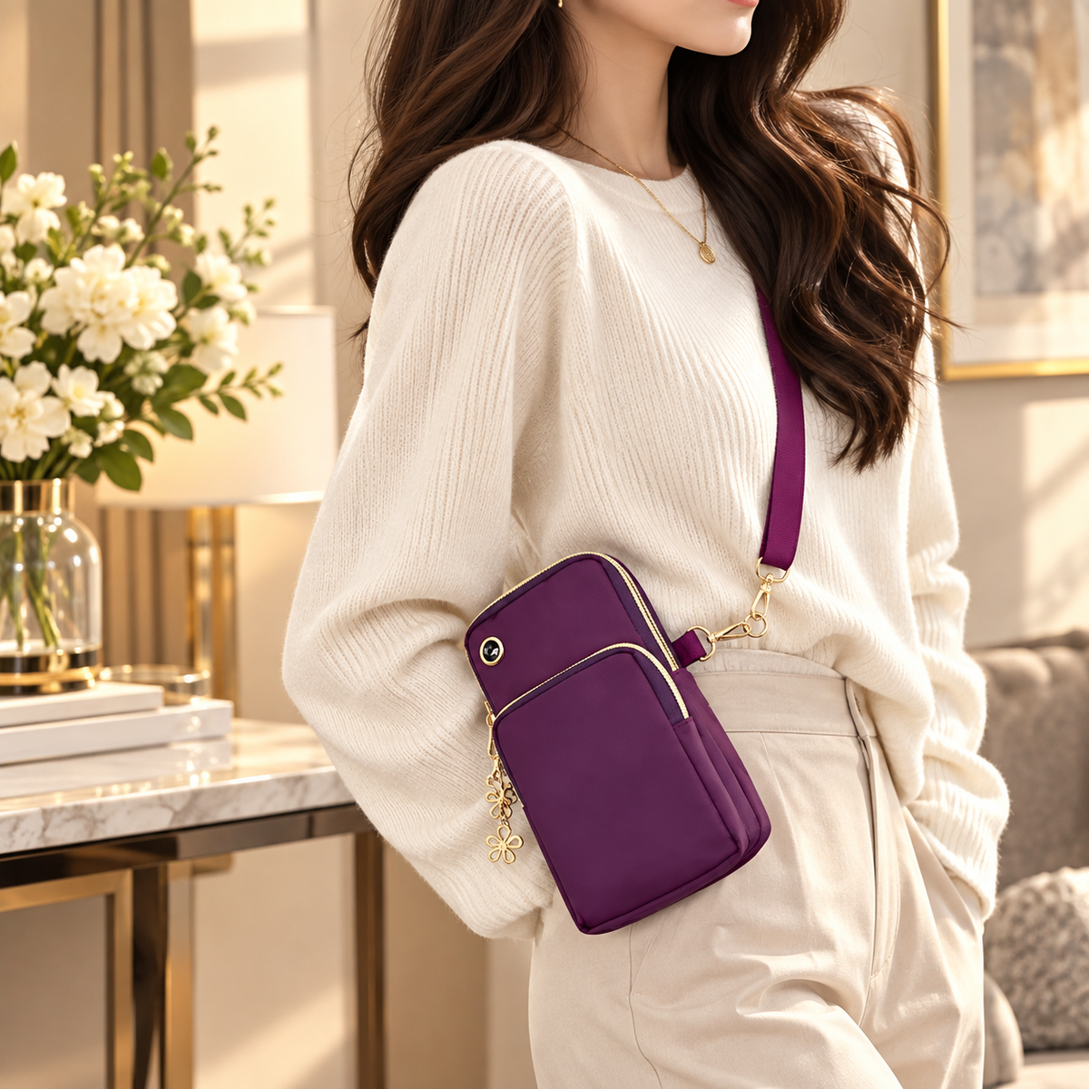 Élégance Mini Crossbody Bag