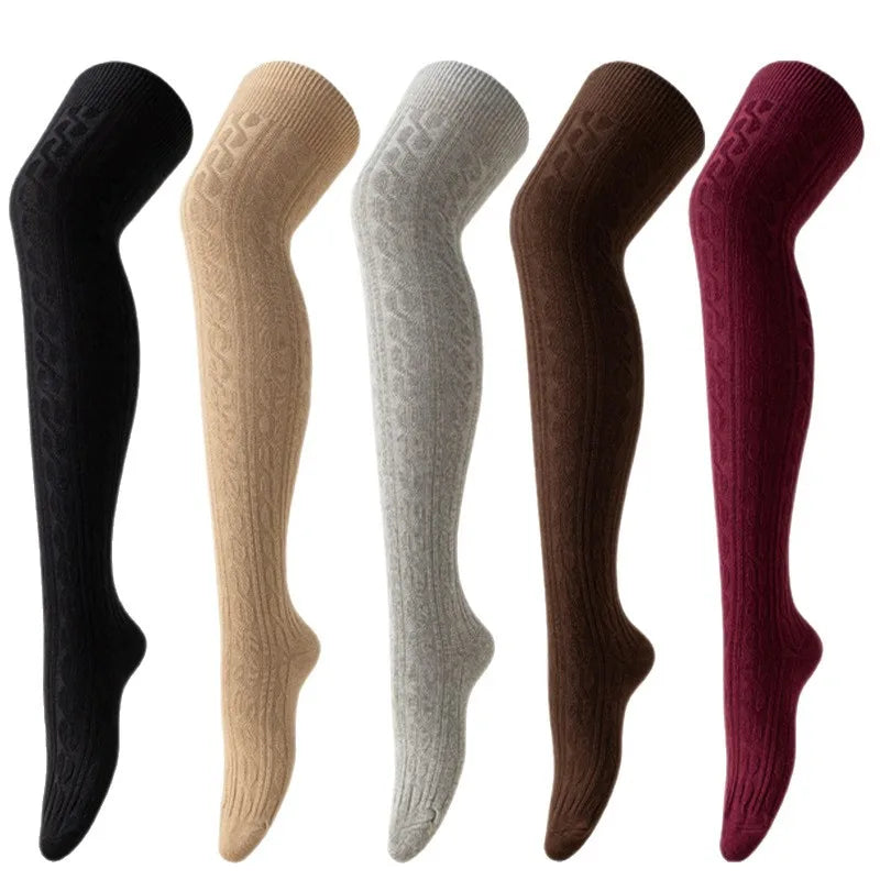 Women’s Heritage Cable-Knit Thigh-High Socks